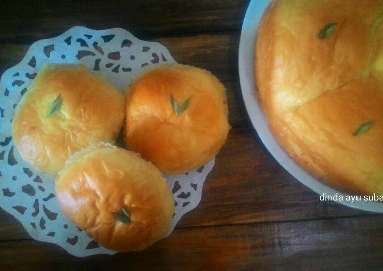 bahan dan cara membuat Coconut Bun (Roti manis isi kelapa) Super Empuk Anti Gagal