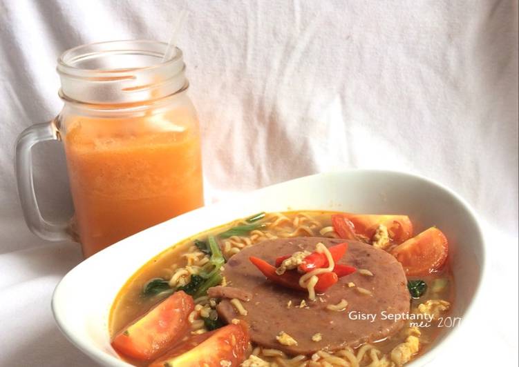 resep masakan Mie Tek Tek / Mie Kuah Pedas (Indomie Goreng Instan)