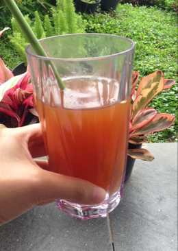 Minuman herbal musim hujan