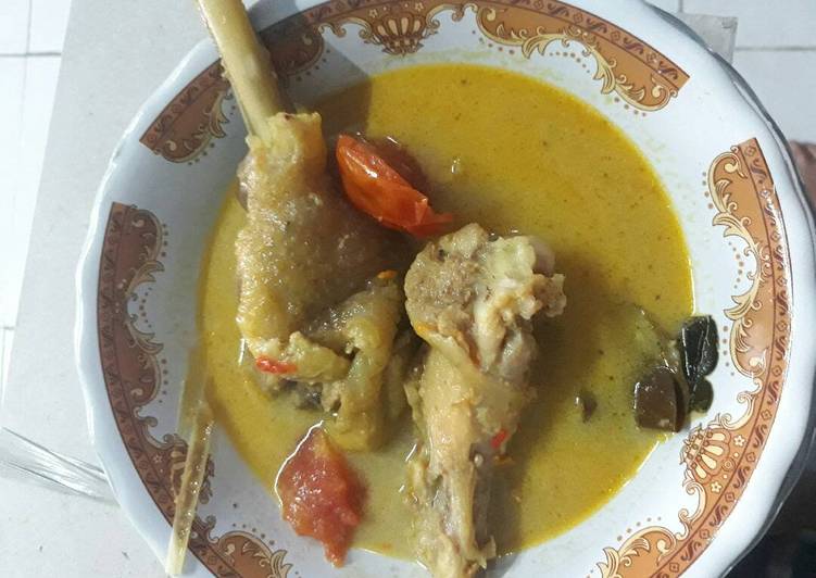 bahan dan cara membuat Kari ayam kampung