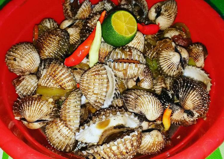 resep lengkap untuk Oseng Kerang Dara