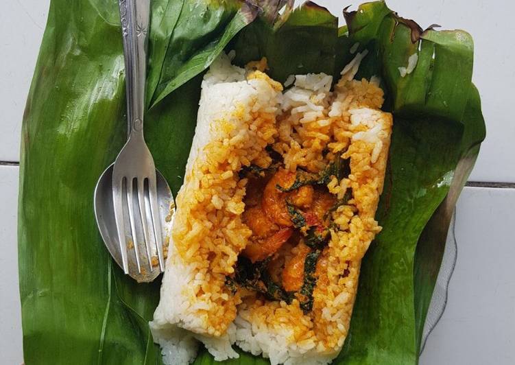 bahan dan cara membuat Nasi bakar udang