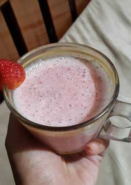 Stroberry milkshake