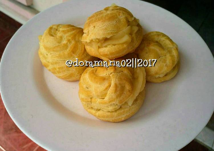 resep makanan Kue Sus / Soes Vla Vanilla