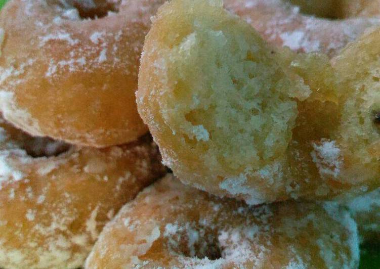 gambar untuk resep makanan Donat ubi eggless