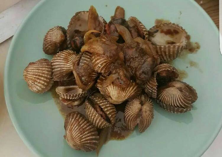 resep lengkap untuk Kerang dara saos mentega