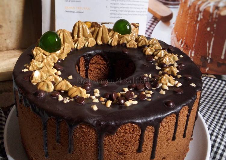 resep Triple Chocolate Chiffon Cake