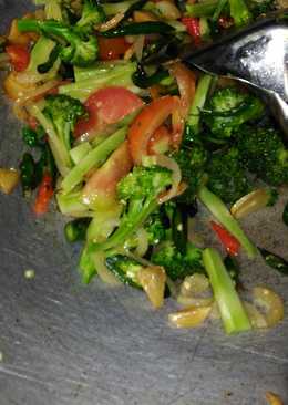 Oseng brokoli simple