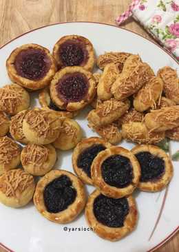 Nastar, Raspberry, Blueberry & Kastengels cookies