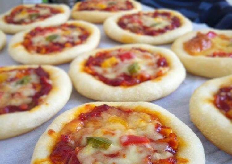 gambar untuk resep makanan Mini Pizza