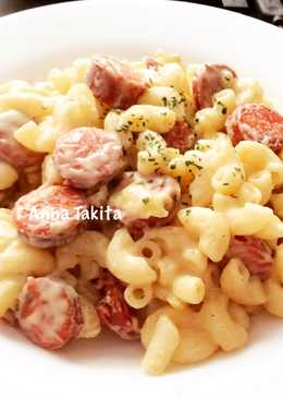 Sosis Makaroni Saus Keju