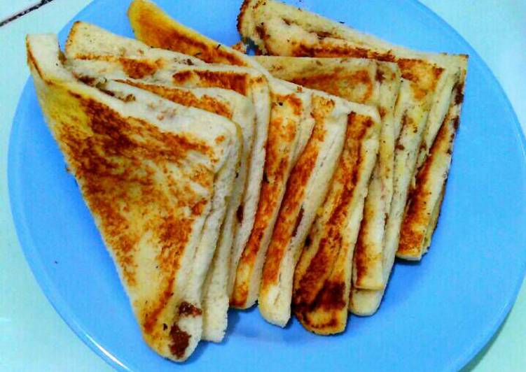 bahan dan cara membuat Roti bakar teplon simple