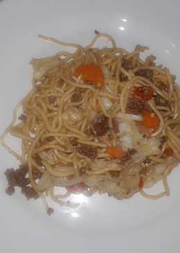 Mi goreng daging