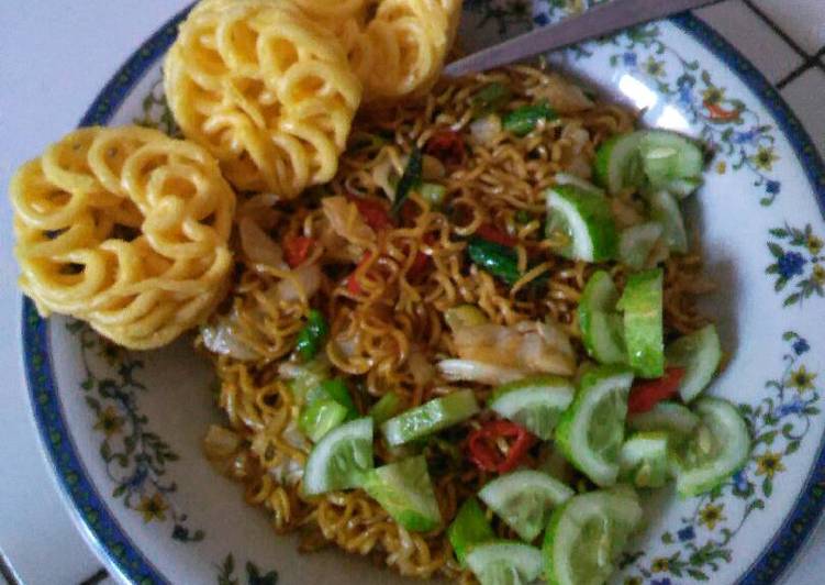 Resep Mie goreng pedas Oleh Yanti Halimah Kurnia