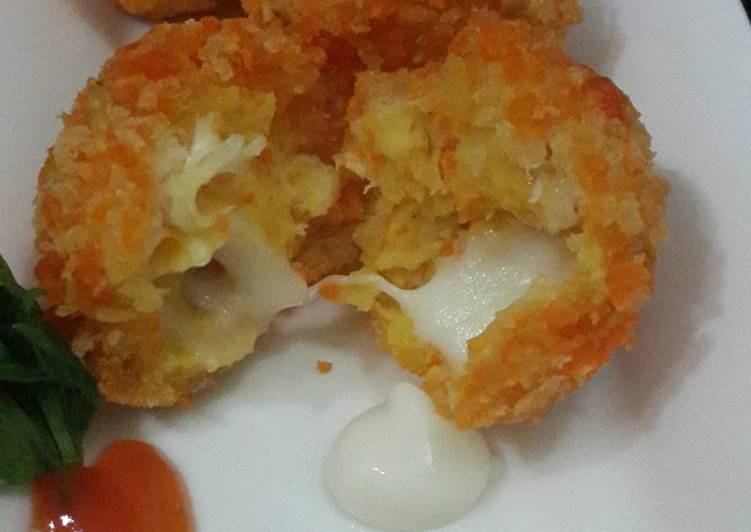 Resep Bola ayam isi moza Dari Soraya