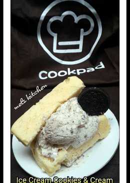 Ice Cream (Cookies & Cream)