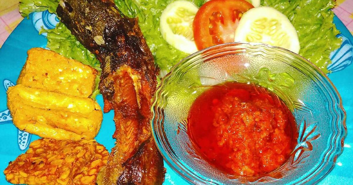 144 resep  pecel  lele enak dan sederhana Cookpad