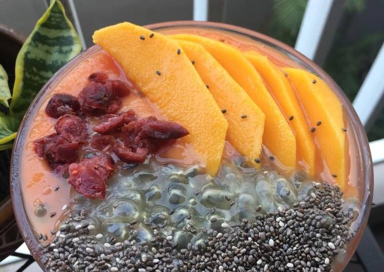 gambar untuk cara membuat Papaya smoothie with passion and mango topping