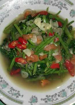 Tumis kangkung terasi