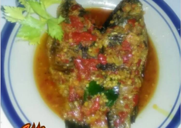 resep makanan Ikan mas pedas asam manizz