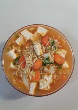 Mie kuah sayur