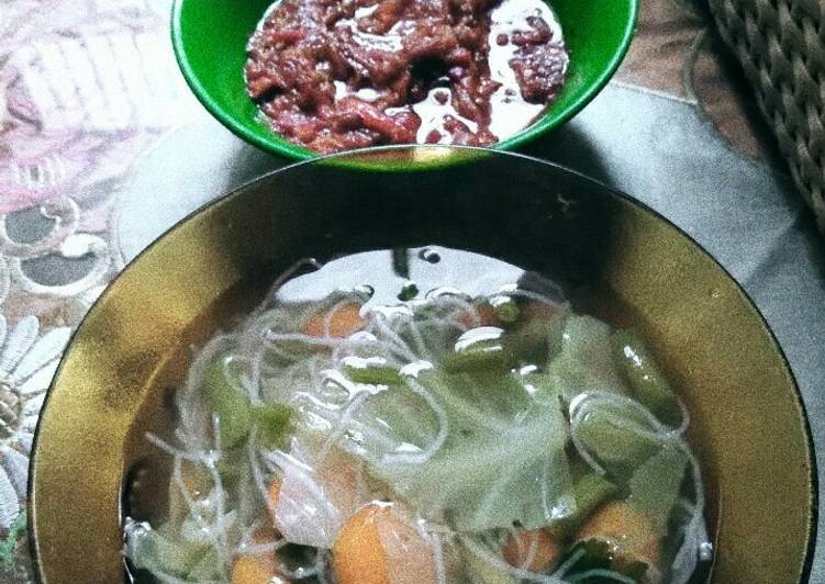 Sayur sop bihun simple + sambal tomat matang