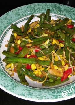 Tumis kacang panjang & kecambah