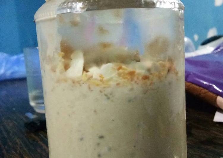 gambar untuk resep Peanut butter overnight oatmeal