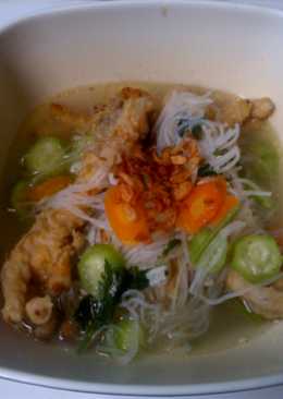 Sup oyong-ceker (baceman bawang)