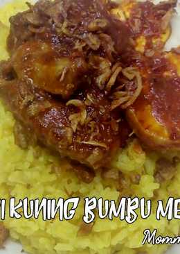 Nasi Kuning Bumbu Merah