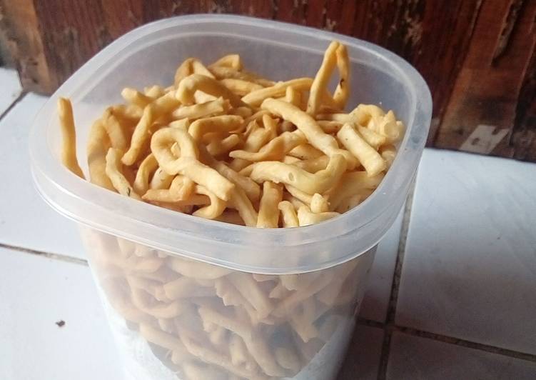 resep Stik bawang rasa seledri