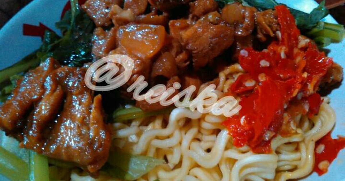 Resep Mie ayam ala Reiska Oktaviani