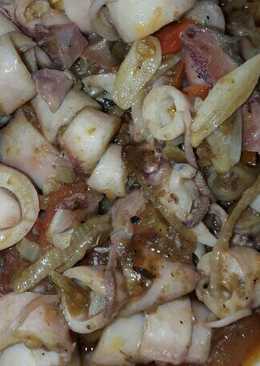 Cumi asin saus bolognes