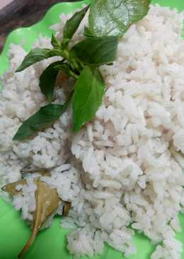 Nasi uduk liwet rice cooker