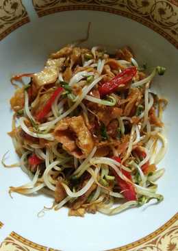 Dadar telor cah toge