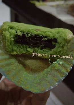 Cupcake | greentea with oreo filling