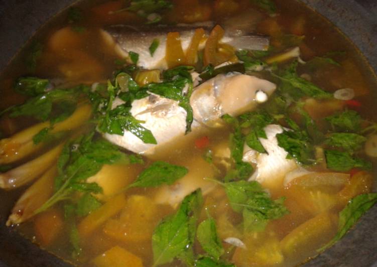 resep makanan Bandeng kuah asam modif tomyam sueger