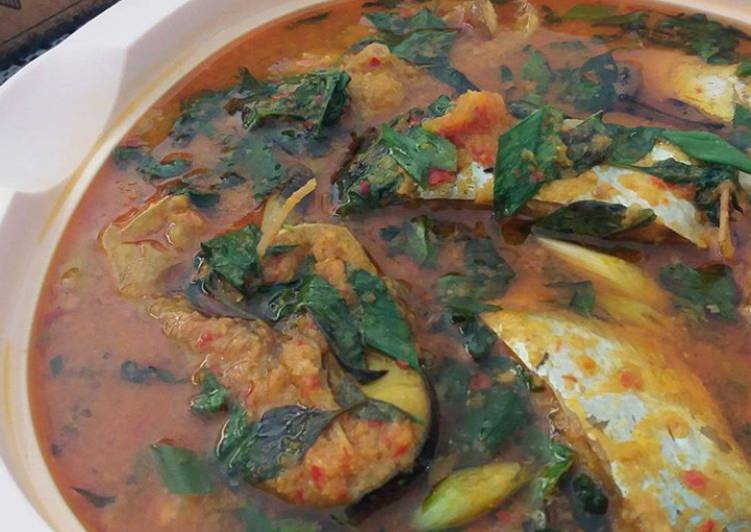 resep makanan Ikan Patin masak Woku