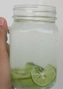 Infused Water Kiwi x Jeruk Nipis