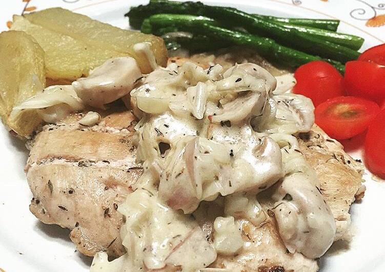 resep makanan Breast Chicken Creamy Mushroom Sauce