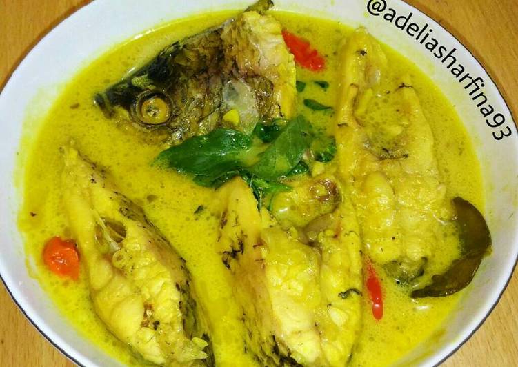 gambar untuk resep makanan Ikan gurame kuah kuning (gule)