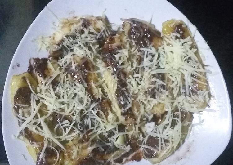 cara membuat Piscokjusu(Pisang coklat keju susu)