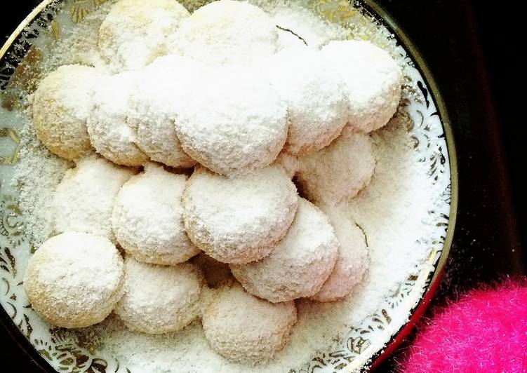 Resep Putri Salju Klasik oleh Mega Pusfhita - Cookpad Resep Putri Salju Klasik oleh Mega Pusfhita - Cookpad