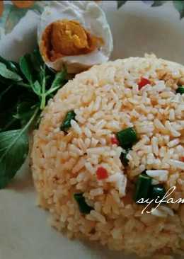 5 resep  nasi  goreng  malas enak  dan sederhana Cookpad