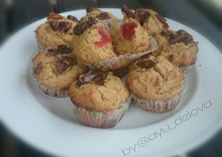 gambar untuk cara membuat Muffin kurma filling strowbery jam