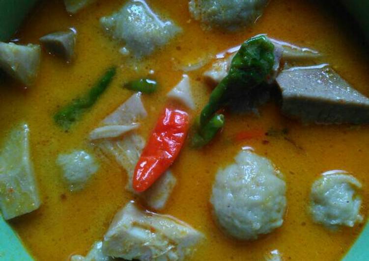 resep lengkap untuk Gulai nangka bakso