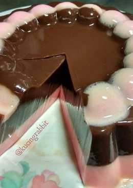 Puding Cokelat Lapis Strawberry