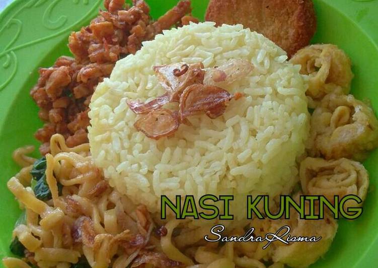 gambar untuk cara membuat Nasi Kuning Magic com