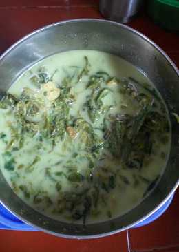 Gulai pakis udang pedas