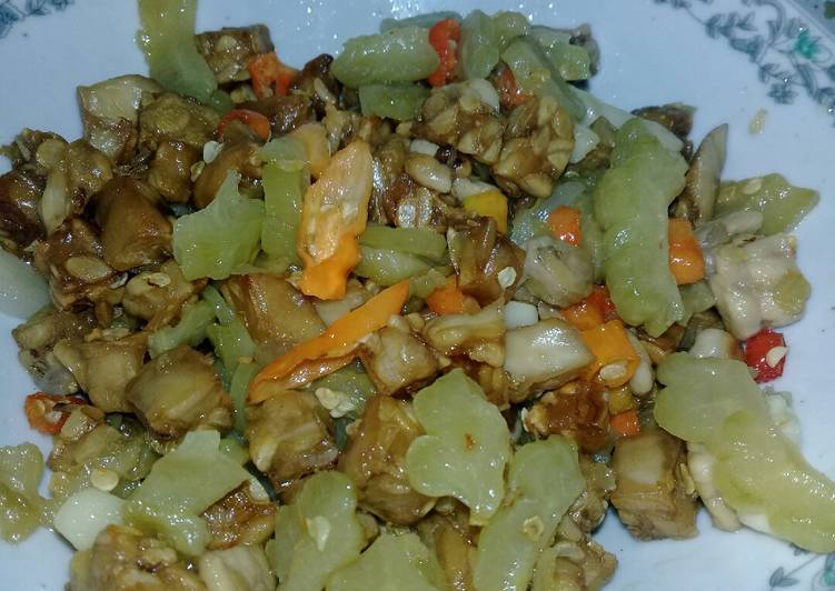 Pare-tempe tumis pedas simple (day 1)